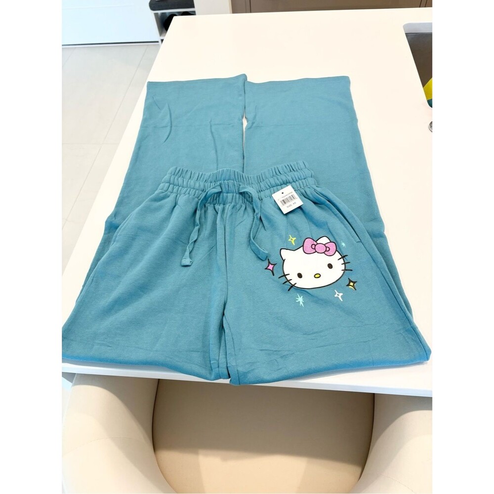 NWT Hello Kitty joggers leggings size XS